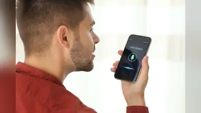 Voice Assistants and Search Marketing: Revolutionizing Digital Interactions