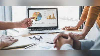 Focusing on Key Data Points with Attention Mechanisms in Sequential Data Analysis