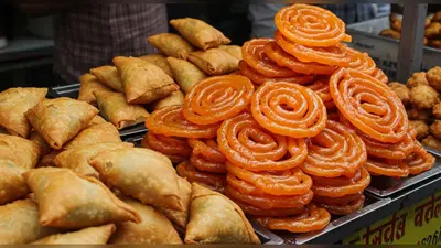 समोसे-जलेबी पर हेल्थ वार्निंग की अफवाह, स्वास्थ्य मंत्रालय ने खारिज किया दावा