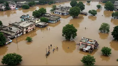 देश के कई राज्यों में बारिश का कहर, अमरनाथ यात्रा स्थगित, बाढ़ से बिगड़े हालात