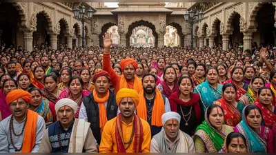 यूपी में संतों पर FIR की मांग तेज: प्रेमानंद और अनिरुद्धाचार्य को लेकर ब्रज में विरोध, श्री रामकृष्ण सेना करेगी बड़ा आंदोलन