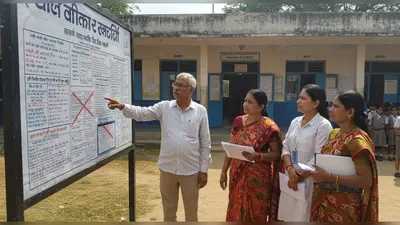 यूपी में बड़ा फैसला! 50 से ज़्यादा छात्र वाले स्कूलों के विलय आदेश रद्द, अब नए सिरे से होंगे शिक्षकों के तबादले