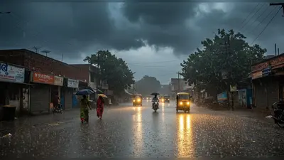 यूपी में भारी बारिश का खतरा: आज 15 जिलों में ऑरेंज अलर्ट, 40 से ज़्यादा में आंधी-बिजली की चेतावनी