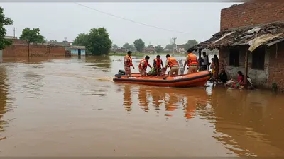 यूपी में बाढ़ का कहर: सीएम योगी बोले 21 जिले प्रभावित, राहत में जुटीं NDRF-SDRF की 34 टीमें