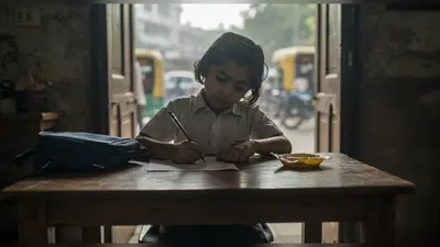 नन्ही बच्ची का PM को मार्मिक लेटर: ‘ट्रैफिक के कारण स्कूल जाने में देर हो जाती है’