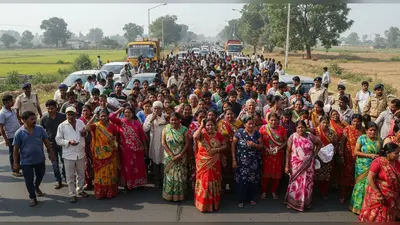 बदायूँ: युवक की हत्या कर शव रामगंगा में फेंका, रिपोर्ट न लिखे जाने पर परिजनों का हाईवे पर ज़बरदस्त हंगामा!