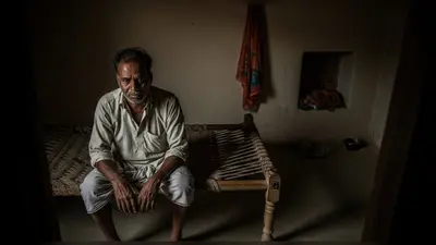 शाहजहांपुर में युवती ने तमंचे से दी जान: पिता ने खोला चौंकाने वाला राज