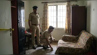 हरदोई में खौफनाक वारदात: घरेलू कलह में पति ने गला रेत कर ली पत्नी की जान, पुलिस जांच में जुटी