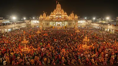 मथुरा में जन्माष्टमी 2025 की रिकॉर्ड तोड़ तैयारी: 60 लाख भक्तों के लिए होटल-धर्मशाला बुक, ऐसे होंगे कान्हा के दर्शन