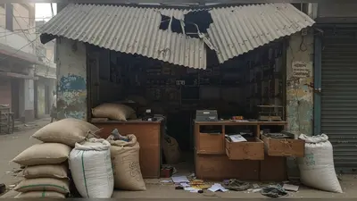 कानपुर में बड़ी चोरी: गल्ला कारोबारी की दुकान का टीनशेड हटाकर सात लाख नकदी और डीवीआर ले उड़े चोर!