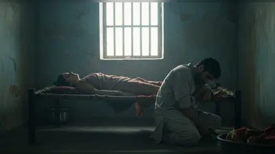 बदायूं में प्रेम कहानी का दुखद अंत: जहर खाने से प्रेमिका की मौत, युवक की हालत गंभीर