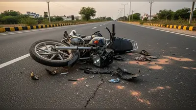 अंबेडकर नगर में कोहराम: तेज रफ्तार डंपर ने ली पति-पत्नी की जान, आरोपी चालक मौके से फरार