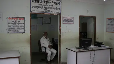 Digital Divide Persists: Hundreds of Gujarat Villages Lack Basic Computer Access