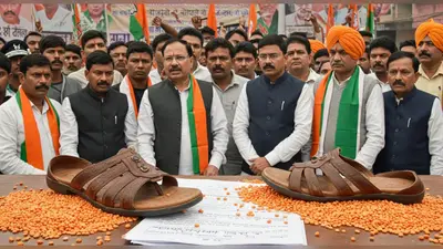 यूपी में बवाल: ‘पार्टी को पार्टी ही रहने दें…नहीं जूते में दाल बटेगी’ टिप्पणी पर रिपोर्ट दर्ज, पढ़ें पूरा विवाद