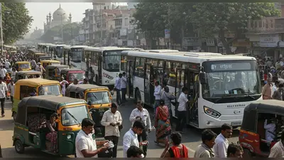 आगरा में 10 घंटे ठप रहीं ई-बसें: 50 हज़ार लोग हुए परेशान, ऑटो चालकों ने जमकर काटी चांदी!