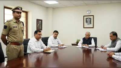 यूपी: पीएसी और सशस्त्र पुलिसकर्मियों को मिलेगी तरक्की, पदोन्नति के लिए 5 सदस्यीय कमेटी गठित