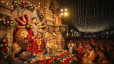 दुर्गा कुंड संगीत महोत्सव में भक्ति का सैलाब, मनोज तिवारी के भजनों से गूंजा मां का दरबार