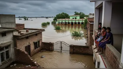 मानसा में बुजुर्ग पर दीवार गिरी, मौत:3 सितंबर तक स्कूल बंद, गुरदासपुर में बांध टूटा; CM ने केंद्र से ₹60 हजार करोड़ मांगे