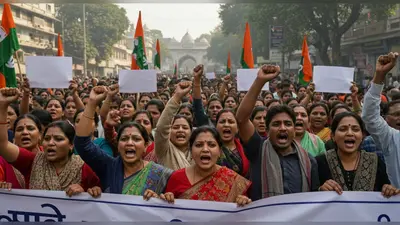 यूपी में टीईटी अनिवार्यता पर शिक्षकों का फूटा गुस्सा: केंद्र पर दबाव बनाने के लिए चलेगा बड़ा अभियान
