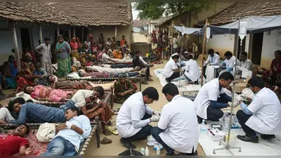 यूपी में बड़ा हादसा: भंडारे का बासी प्रसाद बना ज़हर, 300 से ज़्यादा लोग बीमार, गाँव में हड़कंप