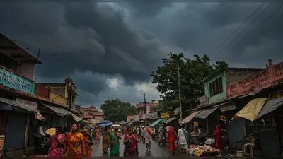 यूपी में मौसम का बड़ा बदलाव: एक हफ्ते की उमस के बाद कल से जोरदार बारिश, 11 जिलों में चेतावनी