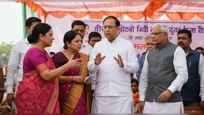 बिजनौर में सदर विधायक सुचि व उनके पति की पूर्व सांसद भारतेंद्र से तीखी तनातनी, जलशक्ति मंत्री ने कराया शांत