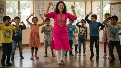 मैडम जी का बच्चों संग ‘धांसू’ डांस वीडियो हुआ वायरल! सीखने के माहौल में घुली मस्ती