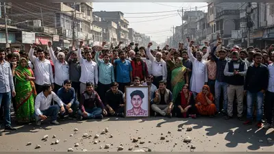 गोरखपुर: पशु तस्करों ने छात्र दीपक की बेरहमी से की हत्या, विरोध में सड़कों पर उतरा जनसैलाब, जानें पूरी खौफनाक कहानी