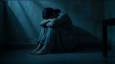यूपी: महिला डॉक्टर की निजी तस्वीरें वायरल, ‘जीते जी मर गई वो’ – खौफनाक साजिश का खुलासा