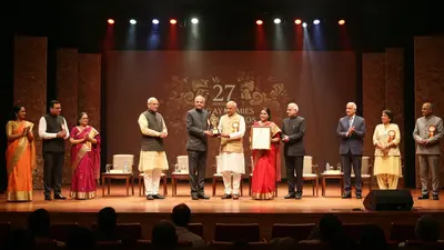 मध्यंचल गौरव सम्मान: संघर्ष की कहानी गढ़ने वाले 27 प्रेरणादायी व्यक्तित्व हुए सम्मानित
