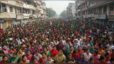 यूपी में टीईटी अनिवार्यता पर शिक्षकों का महा-विरोध: काली पट्टी बांधकर सड़कों पर उतरे लाखों शिक्षक, सरकार से की न्याय की मांग