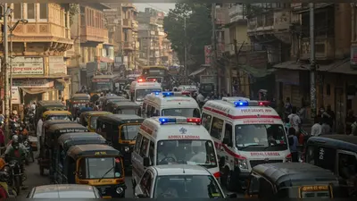 वाराणसी का जानलेवा जाम: रोज 20 एंबुलेंस फंसती हैं, मरीजों को 90 मिनट लगते हैं अस्पताल पहुंचने में
