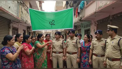 बरेली में ‘आई लव मुहम्मद’ के बैनर को लेकर पड़ोसी महिलाओं में तकरार, पुलिस बल के साथ पहुंचे अधिकारी