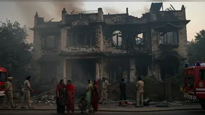 लुधियाना अग्निकांड: हौजरी कारोबारी भाइयों की कोठी में भीषण आग, पैरालाइज दादी और पोते की दम घुटने से दर्दनाक मौत, चार ने भागकर बचाई जान