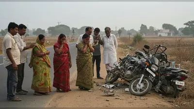 चित्रकूट में दर्दनाक सड़क हादसा: बाइक-स्कूटी की भीषण टक्कर में दो युवकों की मौत, परिवारों में मातम और गहरा सदमा