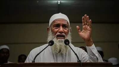 बरेली बवाल: ‘अतीक-अशरफ की तरह मुझे गोली मार दो, मोहम्मद के नाम पर मरना कबूल’ – मौलाना का वायरल वीडियो, क्यों मचा हंगामा?
