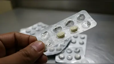 लखनऊ के सरकारी अस्पतालों में नम एंटीबायोटिक दवाएं मिलीं, गुणवत्ता पर उठे गंभीर सवाल; जांच के आदेश