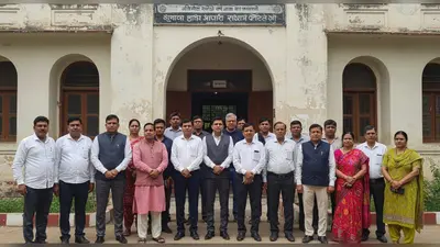 बाबू से मारपीट मामला: यूपी में एसडीएम के खिलाफ कर्मचारियों का फूटा गुस्सा, केस दर्ज करने के लिए 48 घंटे का अल्टीमेटम!