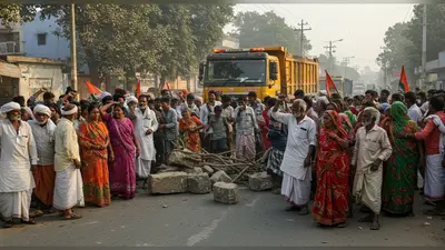 वाराणसी में दिल दहला देने वाला हादसा: सेना की तैयारी कर रहे युवक को डंपर ने रौंदा, मौके पर मौत; गुस्साए ग्रामीणों ने किया भीषण चक्काजाम