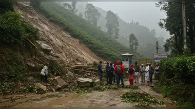 बंगाल के दार्जिलिंग में लैंडस्लाइड, अब तक 28 मौतें:कई लापता, हजारों टूरिस्ट फंसे; जम्मू-कश्मीर में स्कूल बंद, वैष्णो देवी यात्रा लगातार दूसरे दिन रद्द
