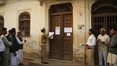 बरेली बवाल: मौलाना तौकीर रजा के घर चस्पा होगा पुराने कर्ज का वसूली नोटिस, कुर्क हो सकती है संपत्ति