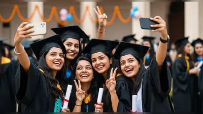 दीक्षांत समारोह में छात्राओं ने मचाई धूम, मस्ती भरी तस्वीरें और सेल्फी हुईं वायरल – देखें झलकियां