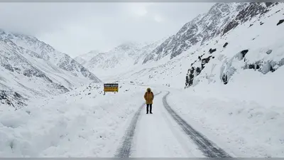 उत्तर भारत में हाड़ कंपा देने वाली ठंड: राजस्थान-MP में 15°C, केलोंग में -1°C; मनाली-लेह हाईवे 4 दिन से बंद