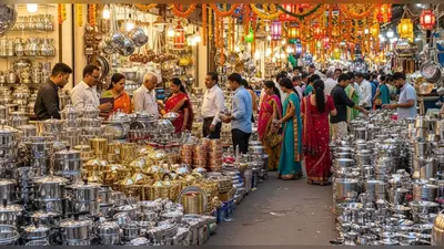 अलीगढ़ में धनतेरस-दीपावली से पहले बर्तनों के बाजार में भारी उछाल, 100 करोड़ के पार जाएगा कारोबार!
