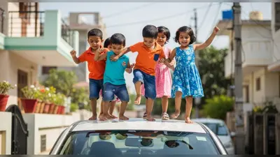 3 साल के बच्चों का गाड़ी पर धमाकेदार डांस, इंटरनेट पर मचाई धूम! मूव्स देख सब रह गए हैरान