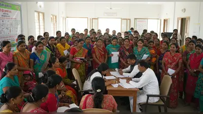 यूपी में आंगनबाड़ी कार्यकर्ताओं और सहायिकाओं की बंपर भर्ती: 69197 पदों पर नियुक्ति के निर्देश जारी