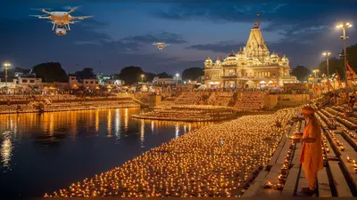 अयोध्या में ऐतिहासिक दीपोत्सव: मुख्यमंत्री ने राम मंदिर में प्रज्वलित किए दीप, 55 घाटों पर जगमगाए करोड़ों दीपक, ड्रोन से हो रही रिकॉर्ड गिनती