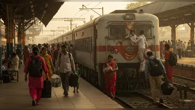 त्योहारों पर यात्रियों को बड़ी राहत! मुरादाबाद मंडल ने चलाईं अनारक्षित स्पेशल ट्रेनें, बरेली से होकर जाएंगी