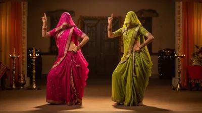 घूंघट में ठुमके लगाकर इन दो भाभियों ने ढाया कहर, वीडियो हुआ इंटरनेट पर वायरल!