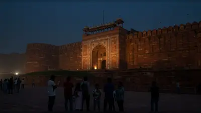 आगरा किला का लाइट एंड साउंड शो बार-बार बंद, मायूस लौटे पर्यटक; जानें क्या है असली वजह